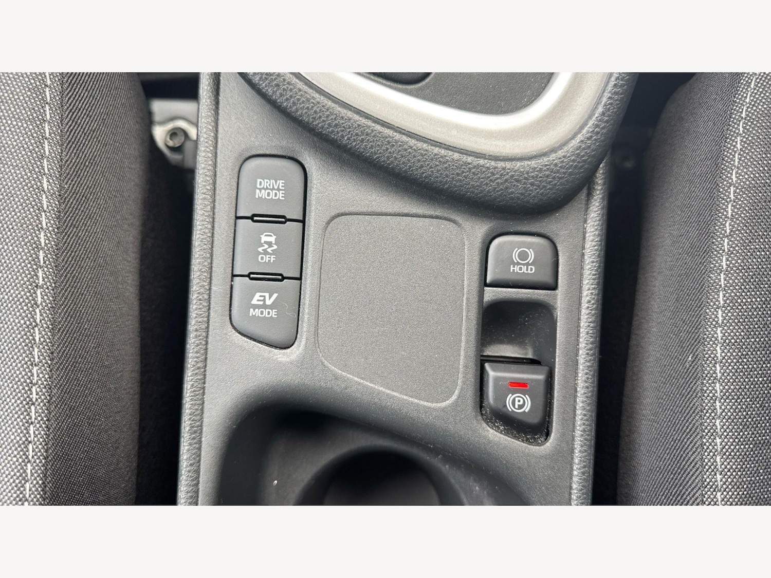 Used Toyota Yaris 2023 for sale - 77637742: Photo 26