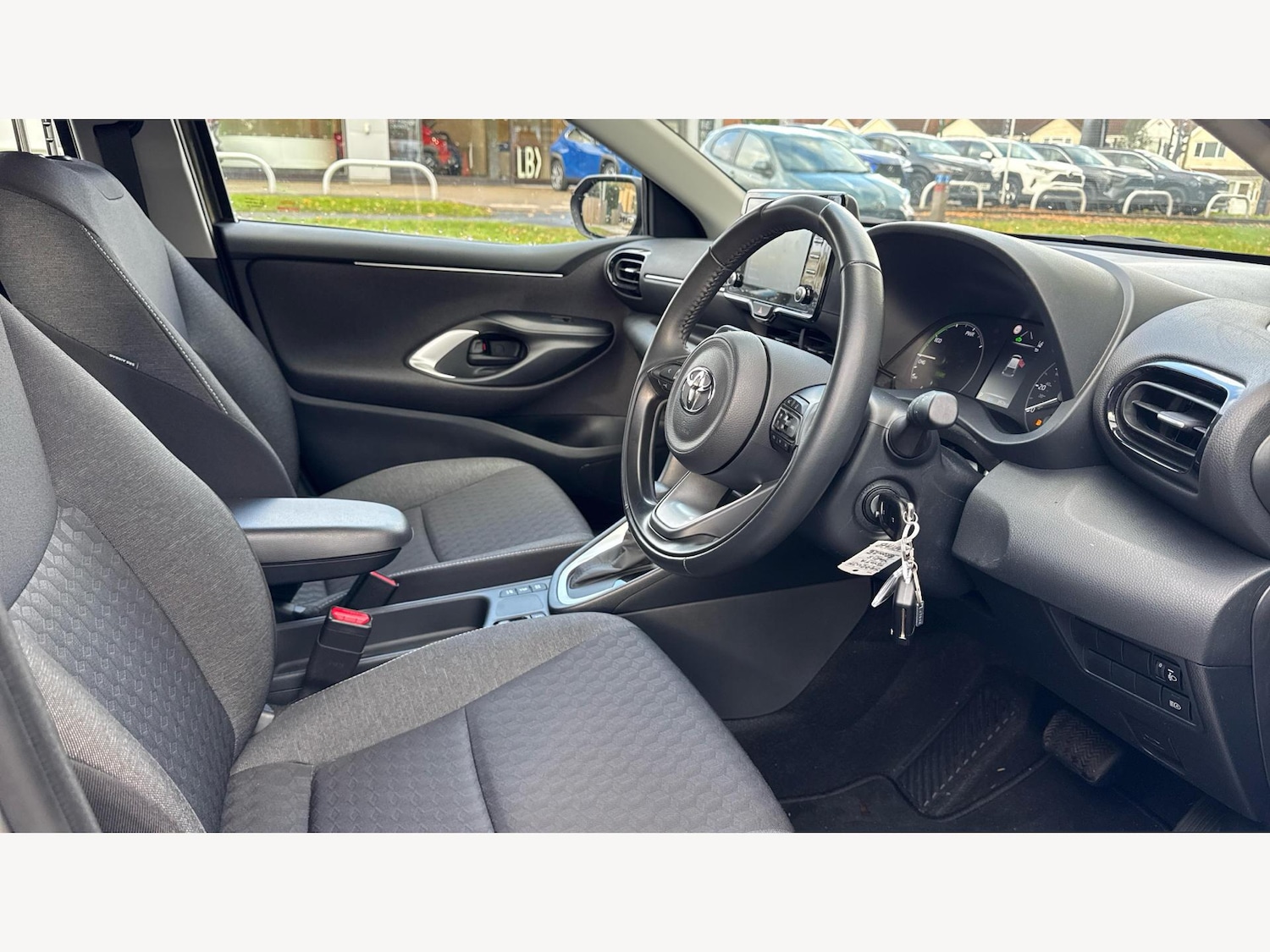 Used Toyota Yaris 2022 for sale - 76441191: Photo 13