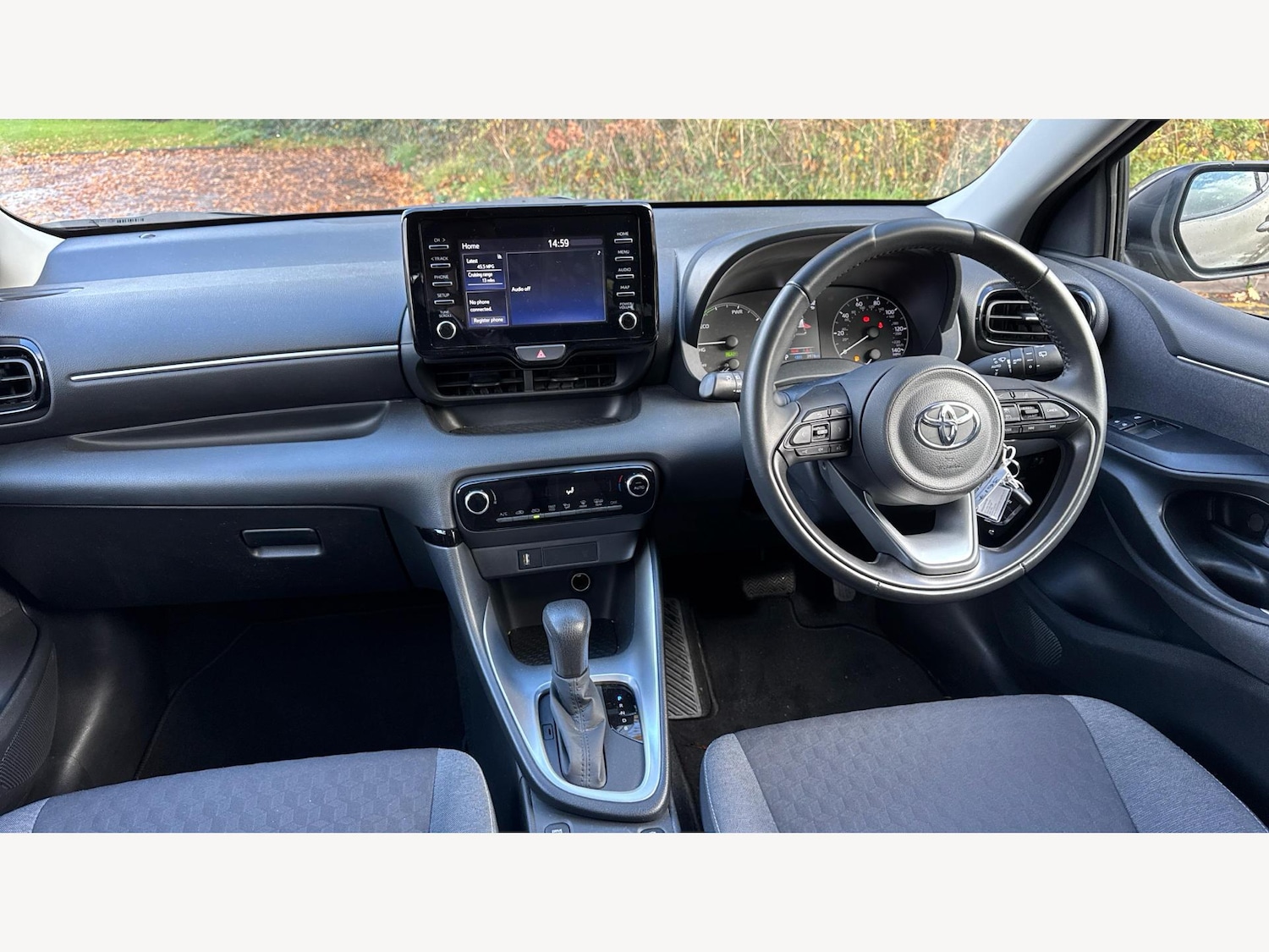 Used Toyota Yaris 2022 for sale - 76441191: Photo 7