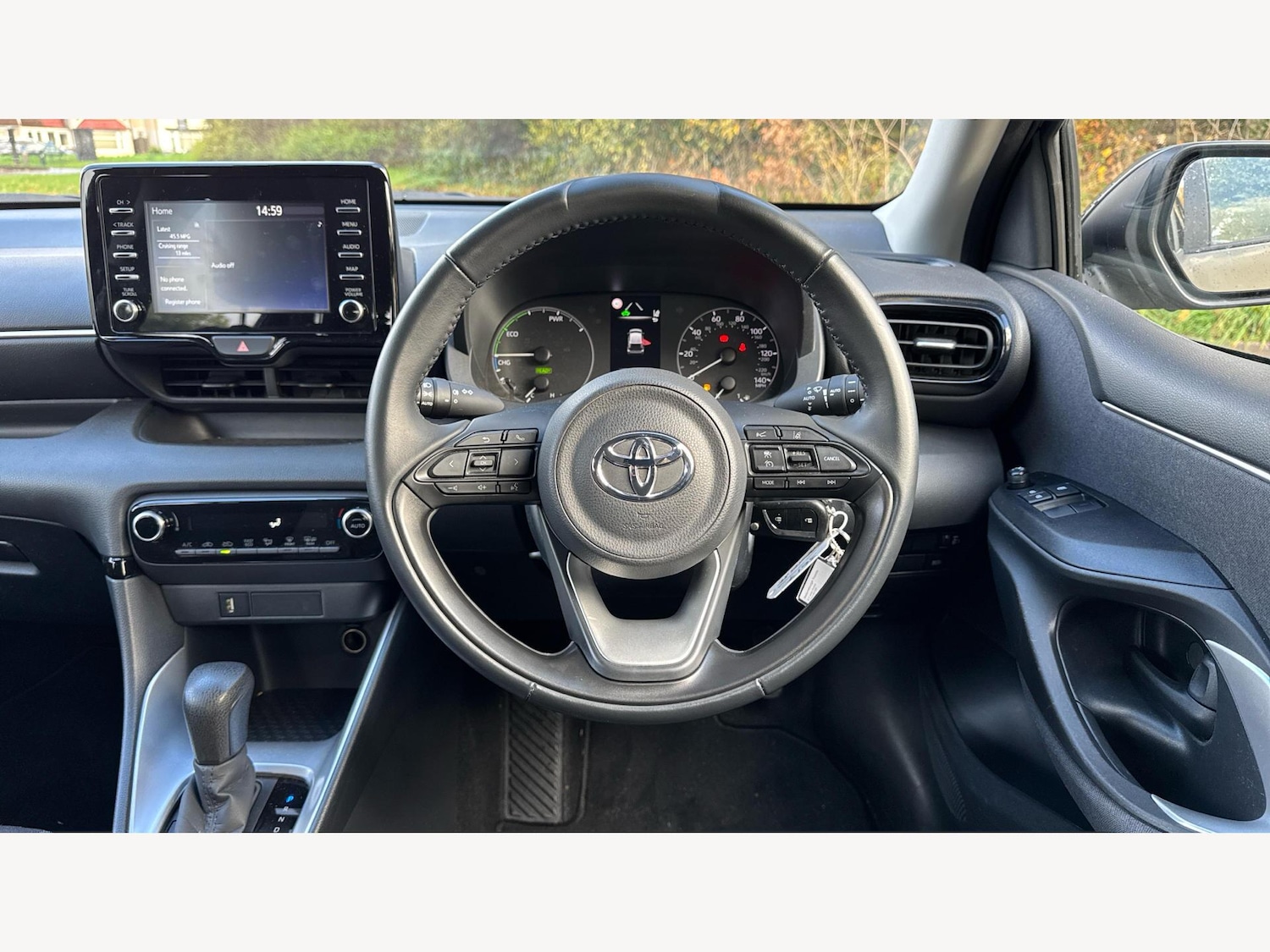 Used Toyota Yaris 2022 for sale - 76441191: Photo 8