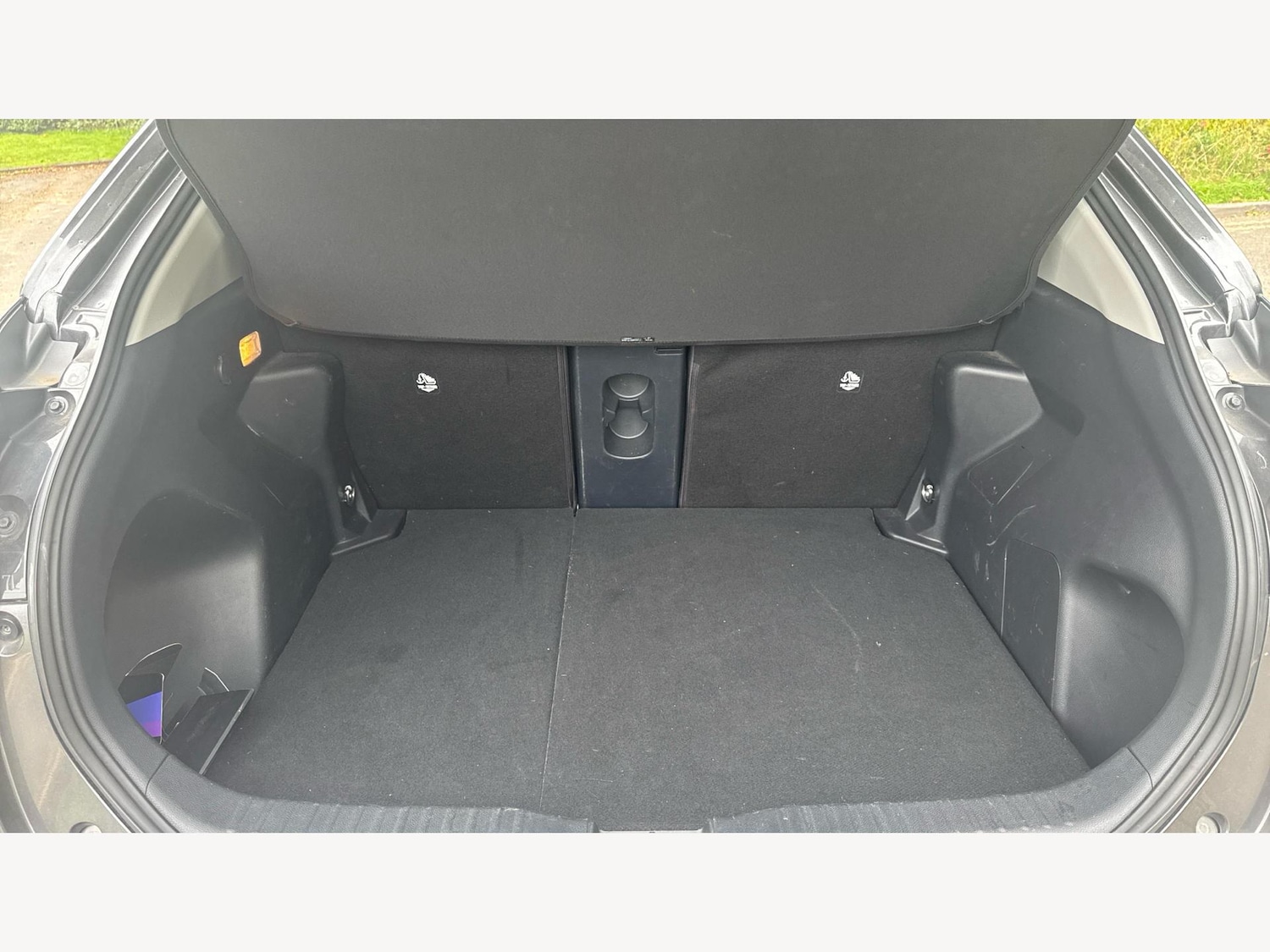 Used Toyota Yaris Cross 2023 for sale - 76166340: Photo 16