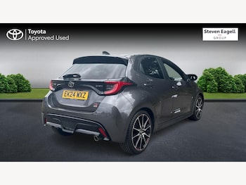 Used Toyota Yaris 2024 for sale - 74597333: Photo