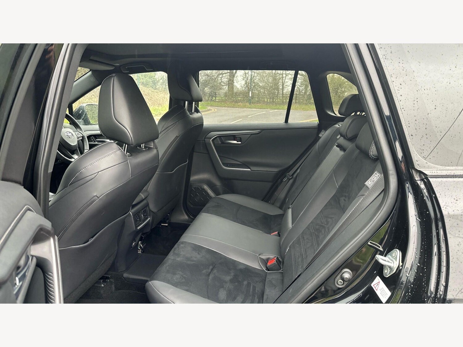 Used Toyota RAV4 for sale - 77925309: Photo 15