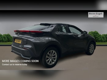 Used Toyota C-HR 2025 for sale - 79412857: Photo