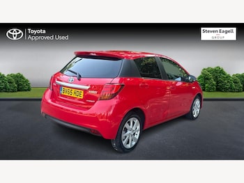 Used Toyota Yaris 2015 for sale - 79026369: Photo