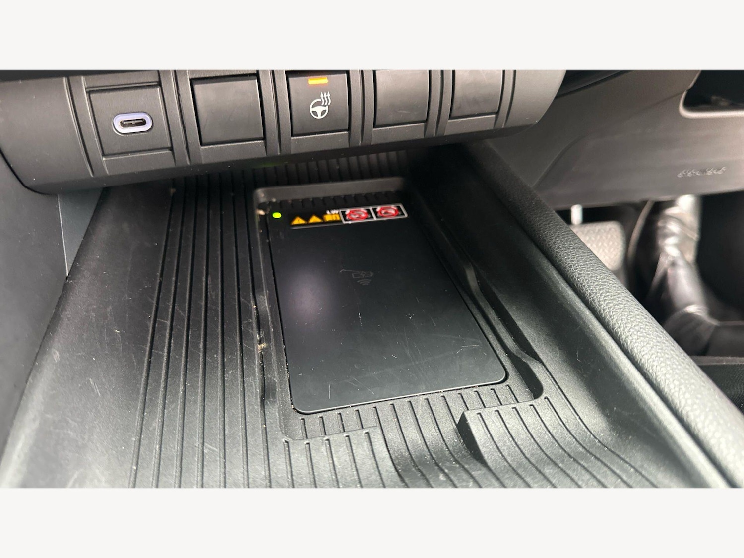 Used Toyota C-HR 2024 for sale - 77799376: Photo 26