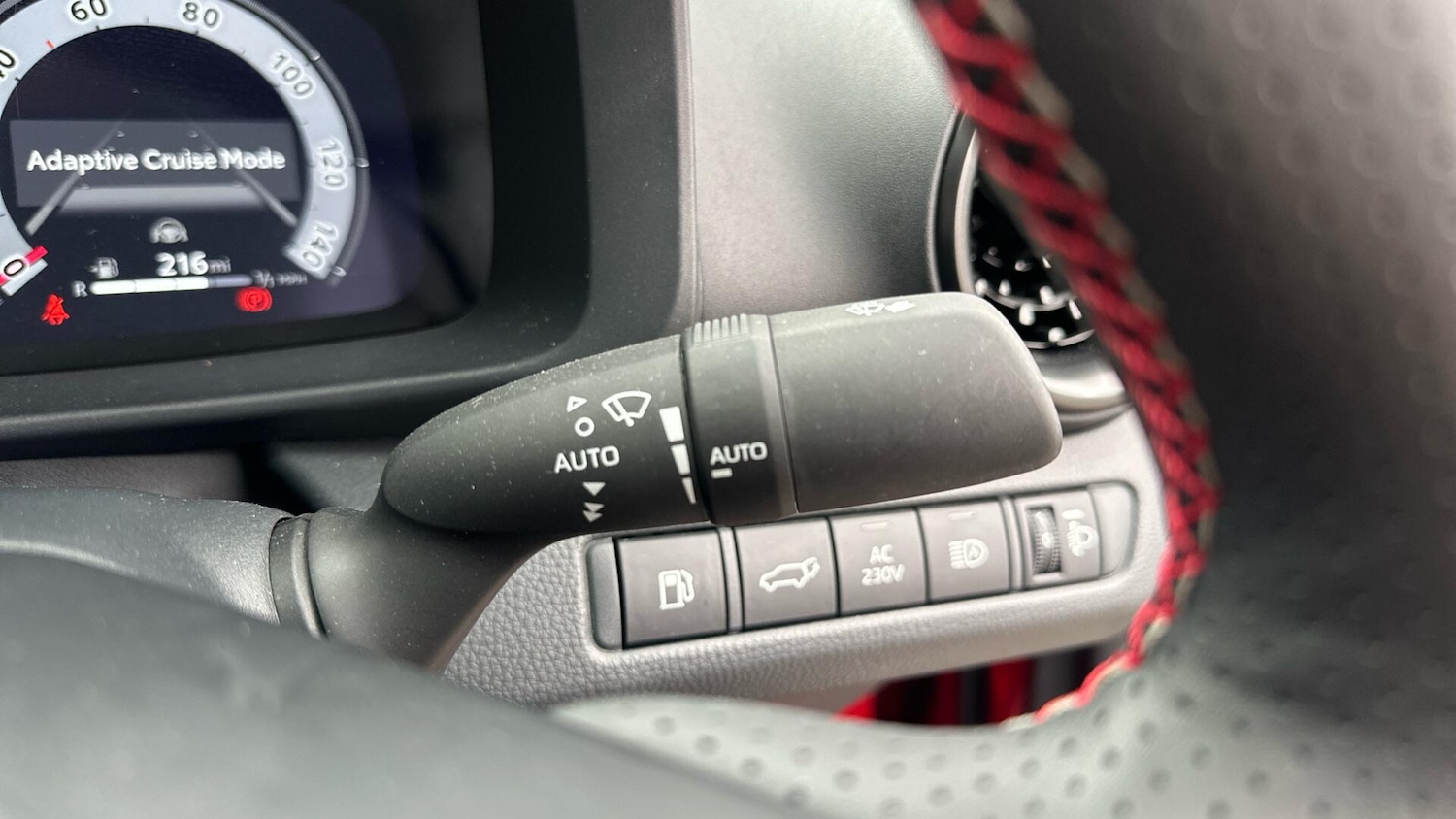 Used Toyota C-HR 2024 for sale - 77799376: Photo 33