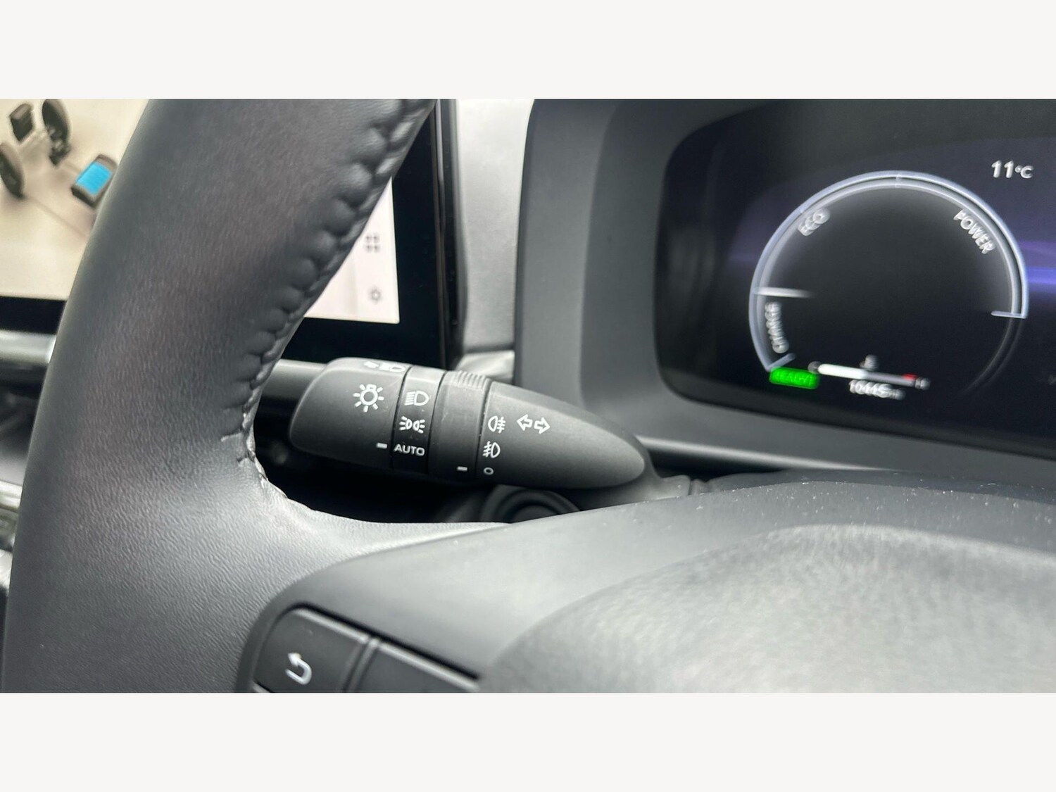 Used Toyota C-HR 2025 for sale - 78062736: Photo 28