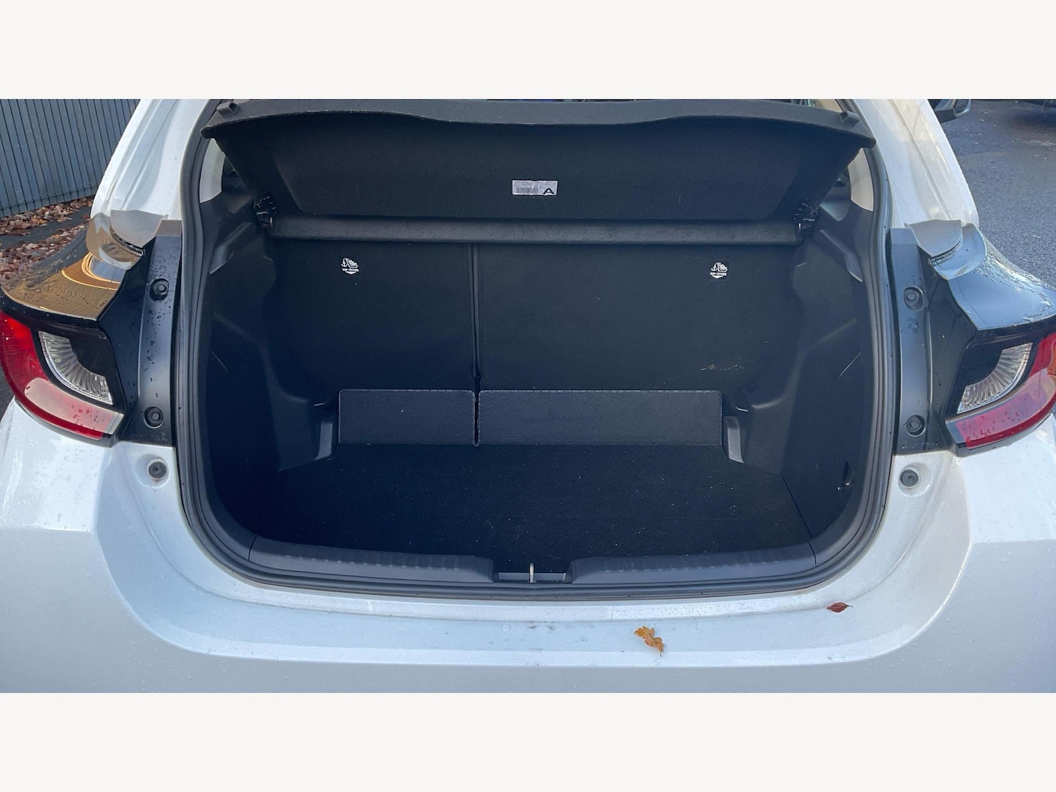 Used Toyota Yaris 2024 for sale - 77395815: Photo 16