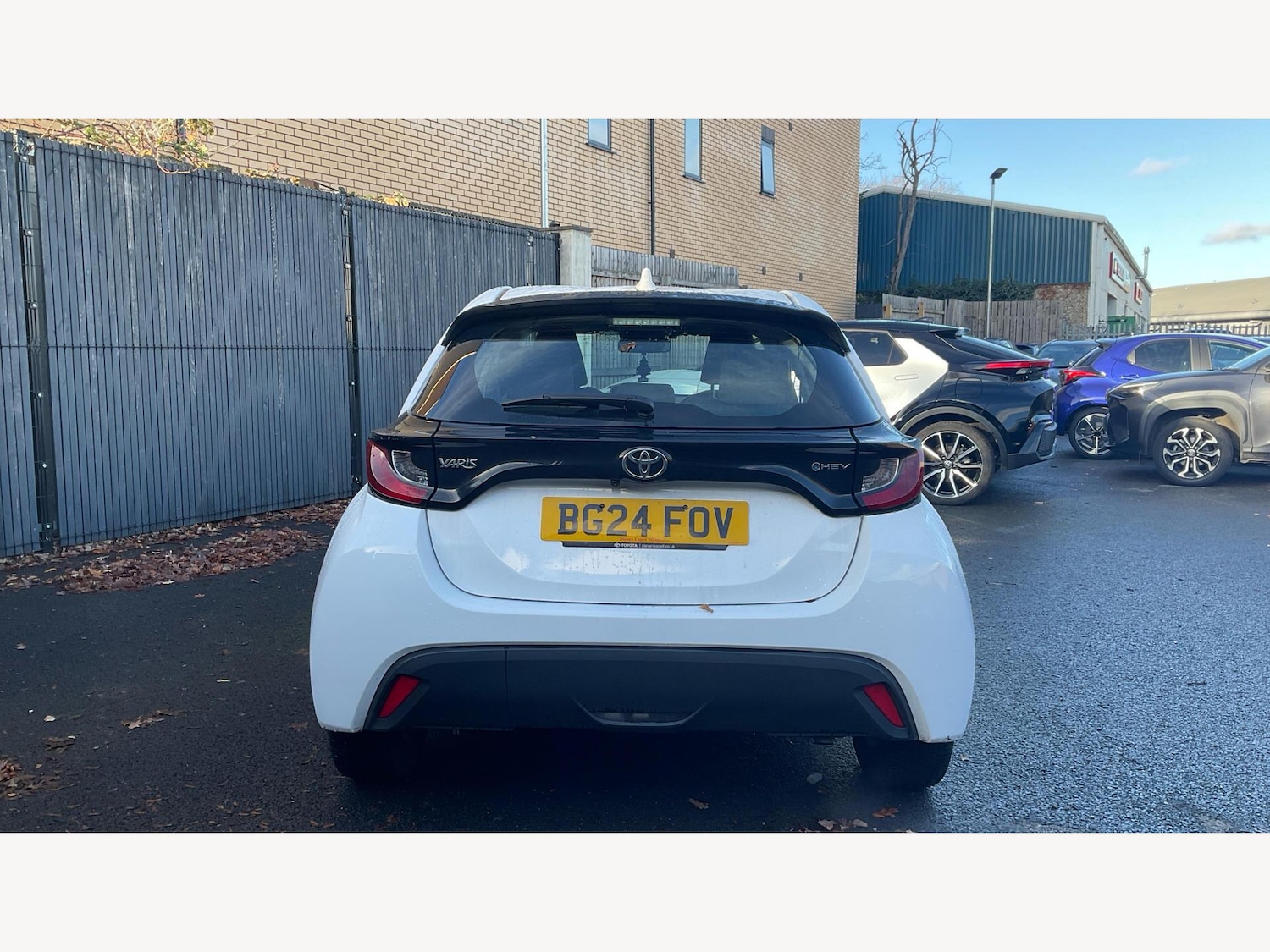 Used Toyota Yaris 2024 for sale - 77395815: Photo 21