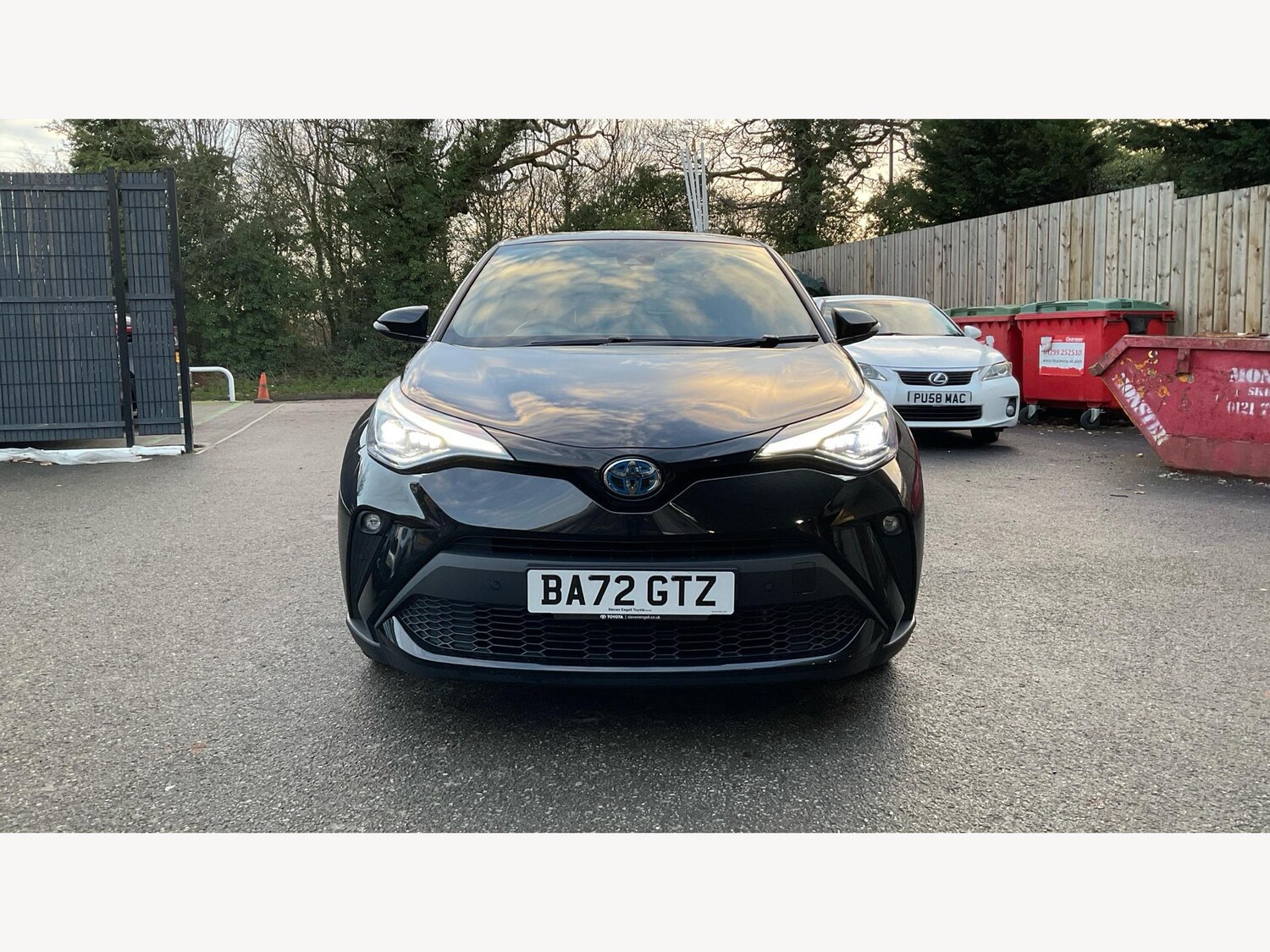 Used Toyota C-HR 2023 for sale - 76952727: Photo 17