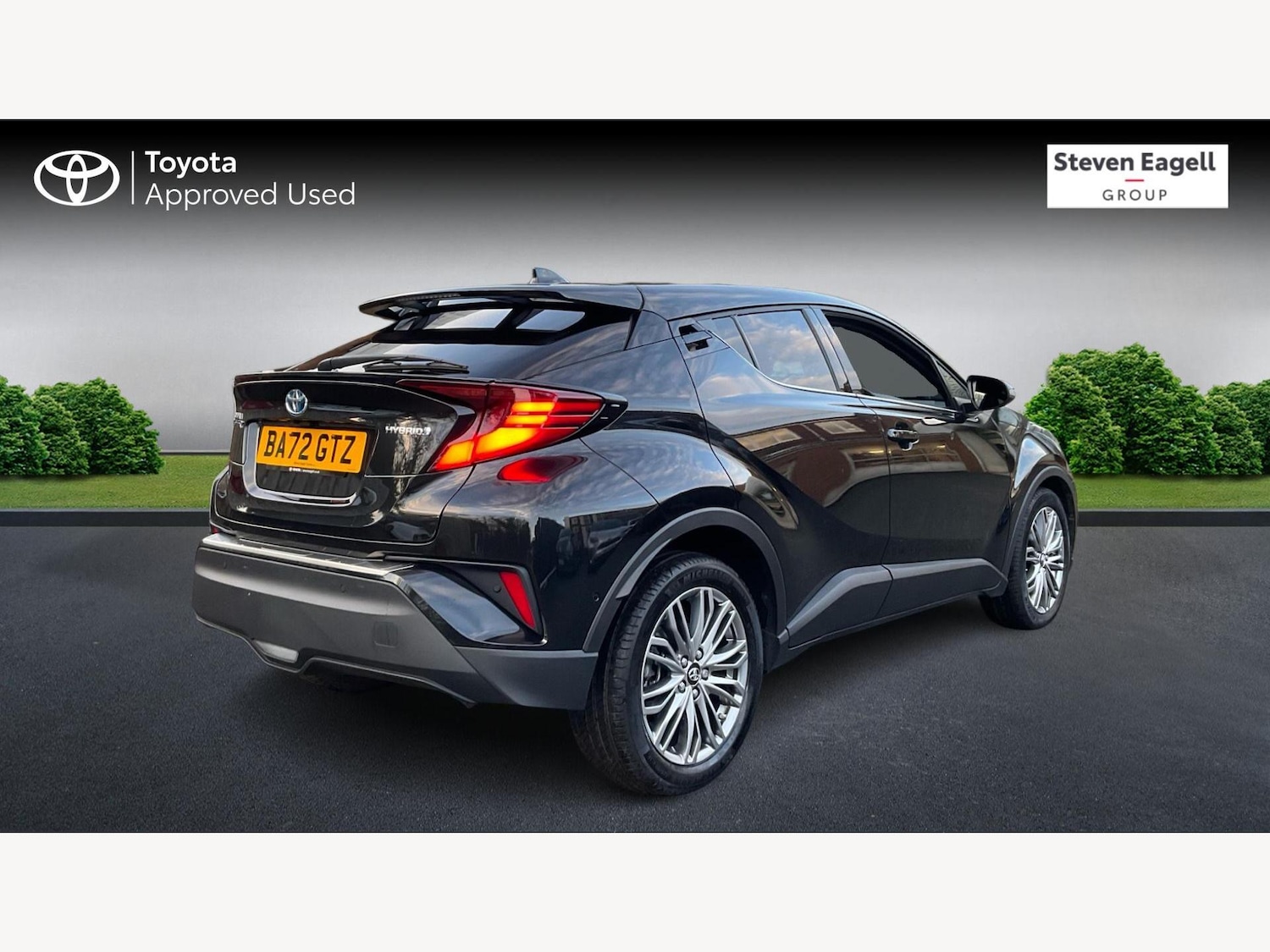 Used Toyota C-HR 2023 for sale - 76952727: Photo 2