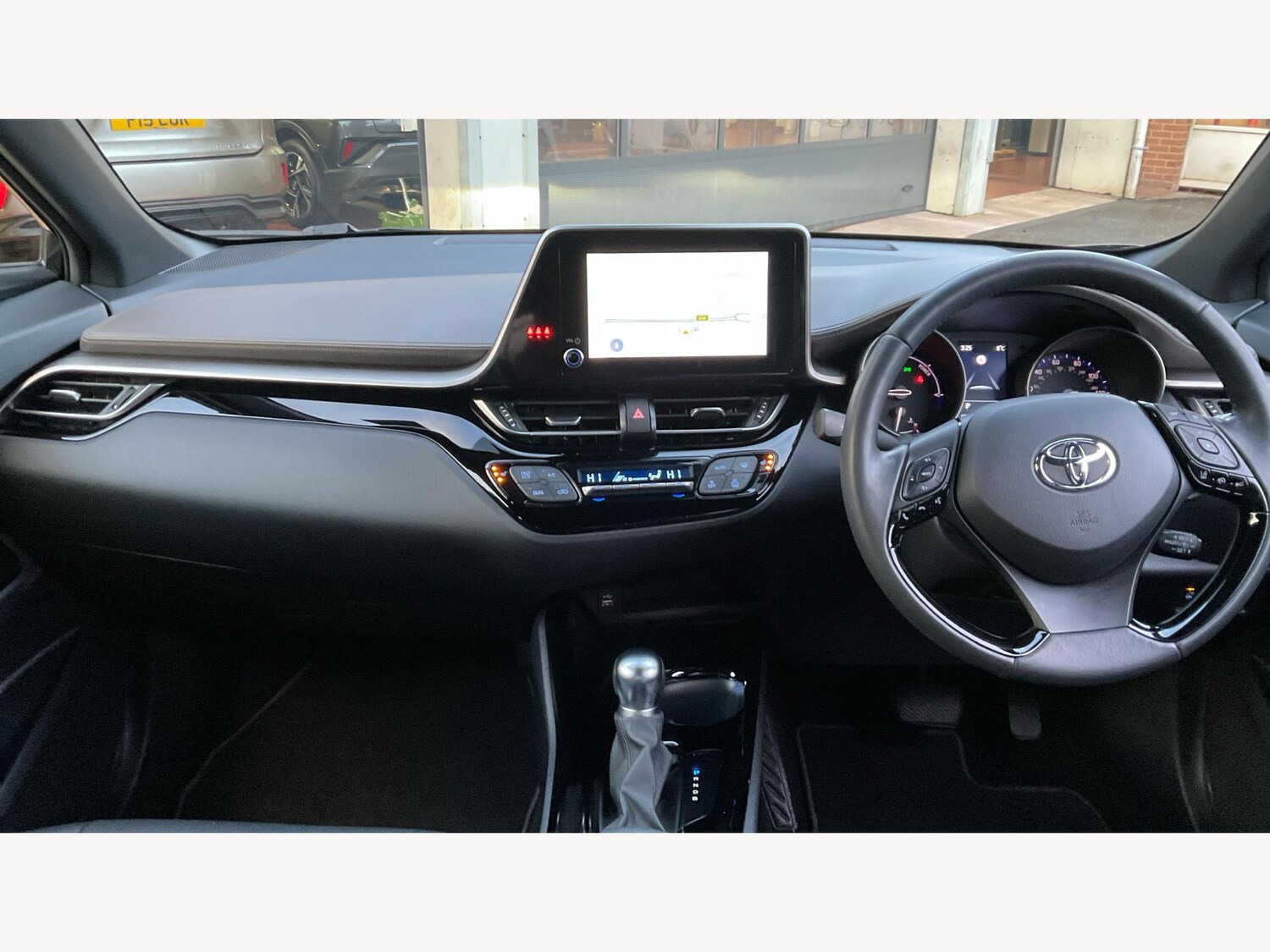 Used Toyota C-HR 2023 for sale - 76952727: Photo 7