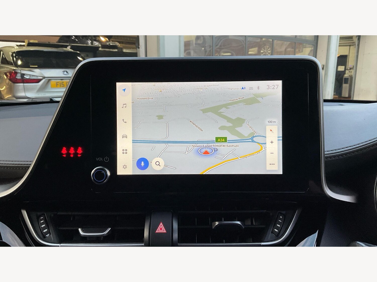 Used Toyota C-HR 2023 for sale - 76952727: Photo 9