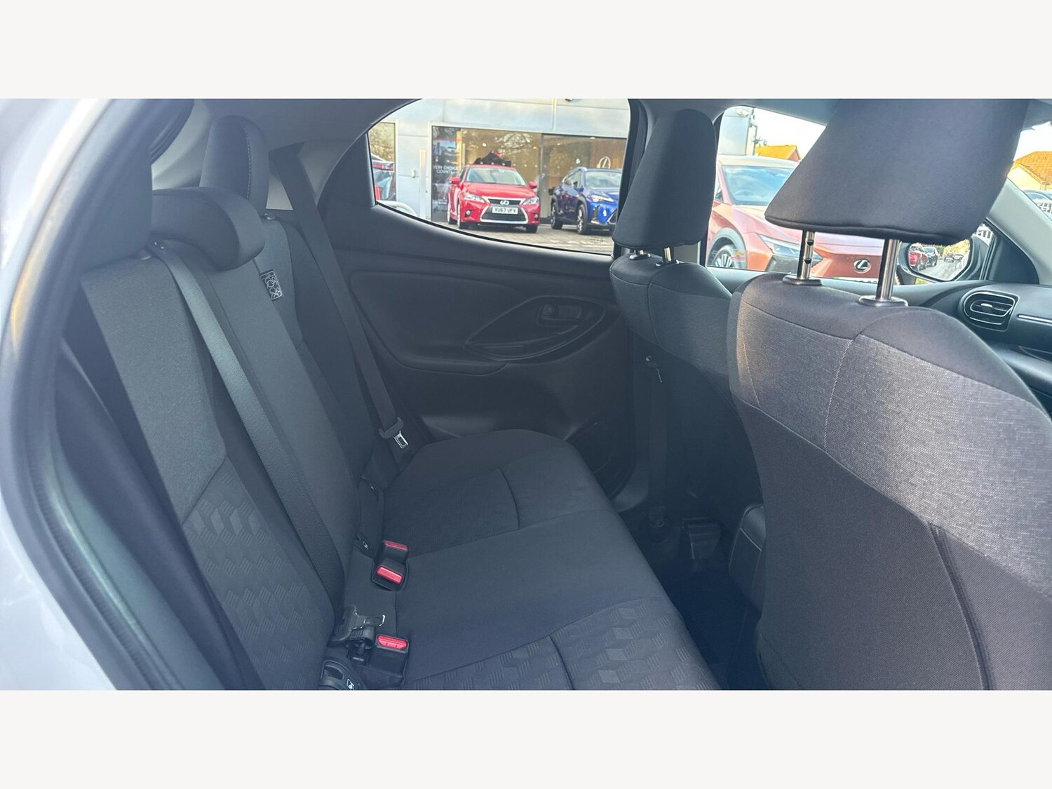 Used Toyota Yaris 2024 for sale - 77400506: Photo 14