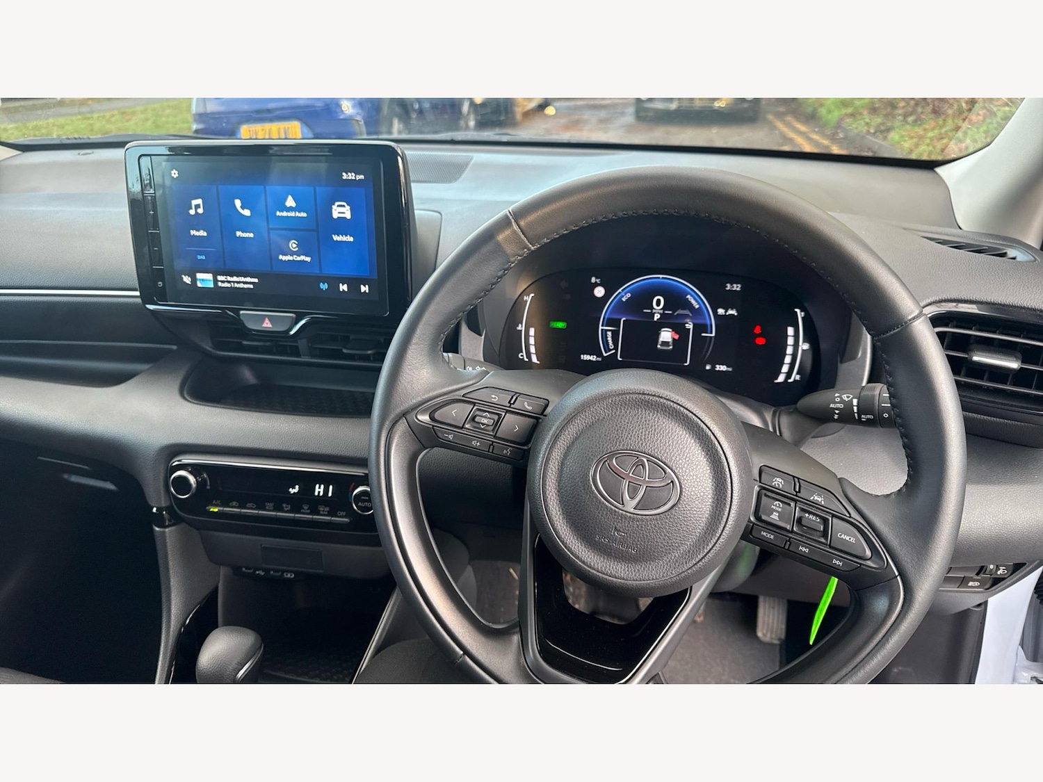 Used Toyota Yaris 2024 for sale - 77400506: Photo 8