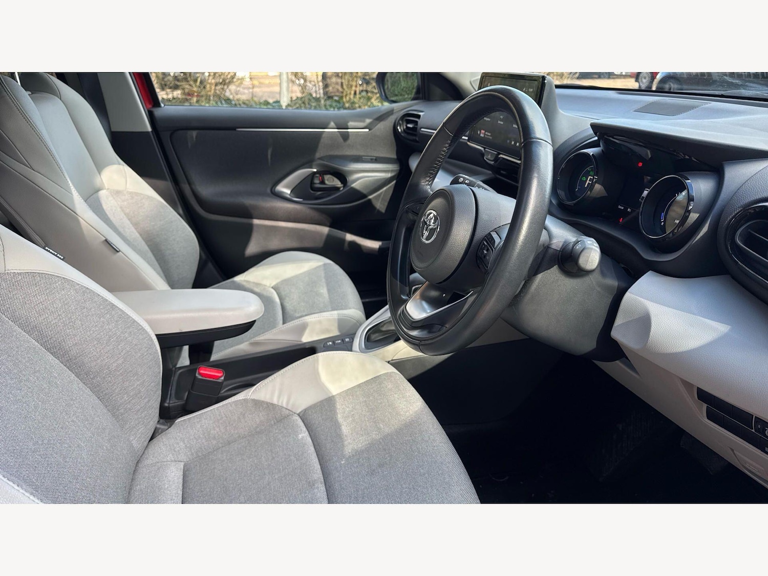 Used Toyota Yaris 2022 for sale - 77586692: Photo 13