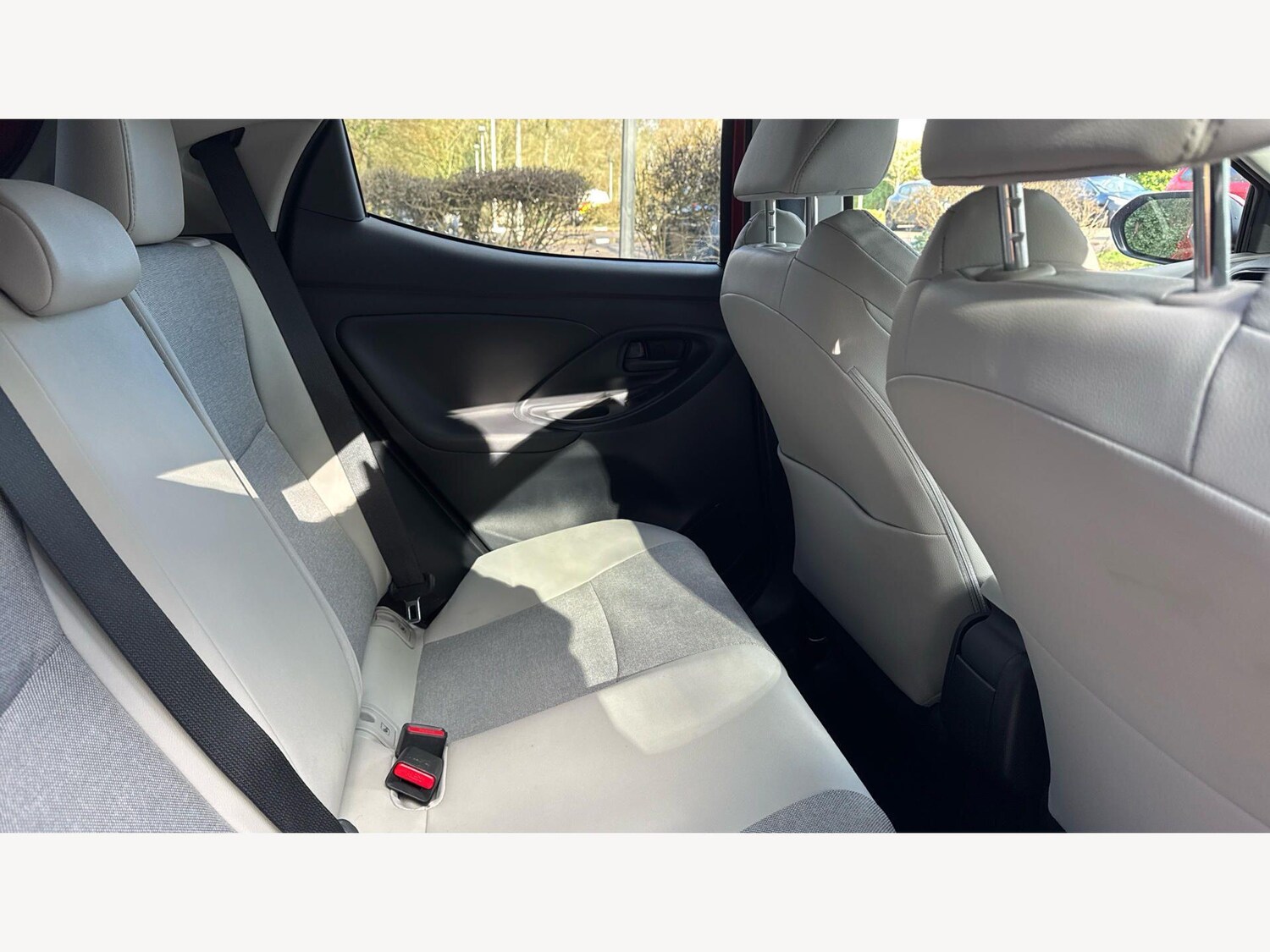 Used Toyota Yaris 2022 for sale - 77586692: Photo 14