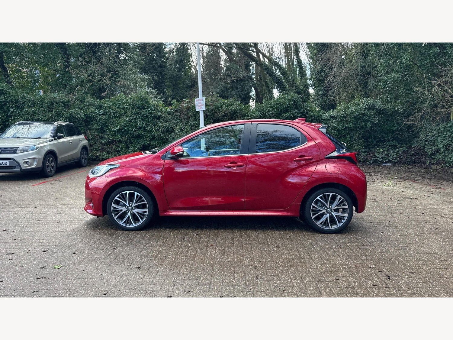 Used Toyota Yaris 2022 for sale - 77586692: Photo 19