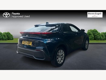 Used Toyota C-HR 2025 for sale - 79132811: Photo