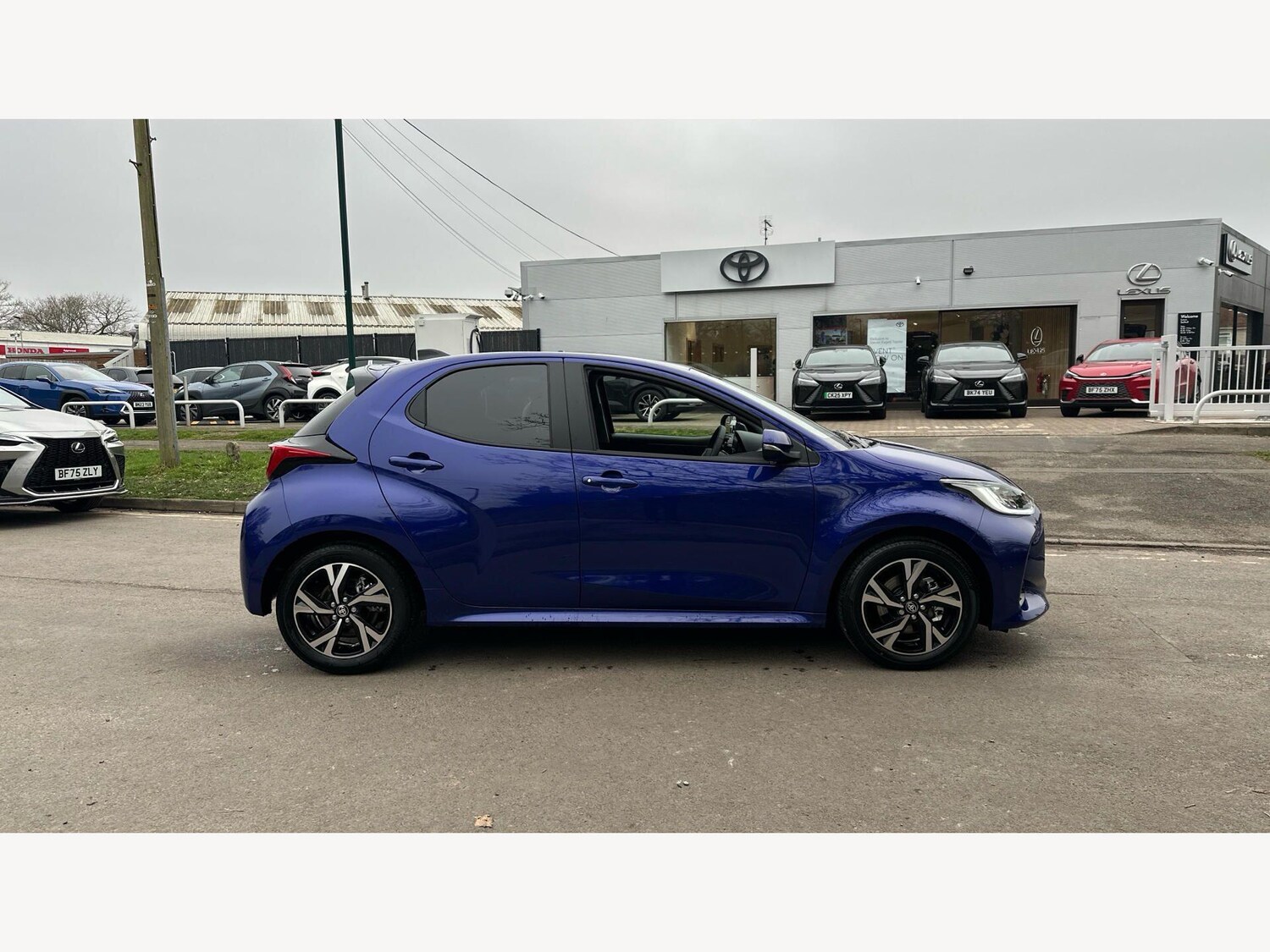 Used Toyota Yaris for sale - 77808566: Photo 18