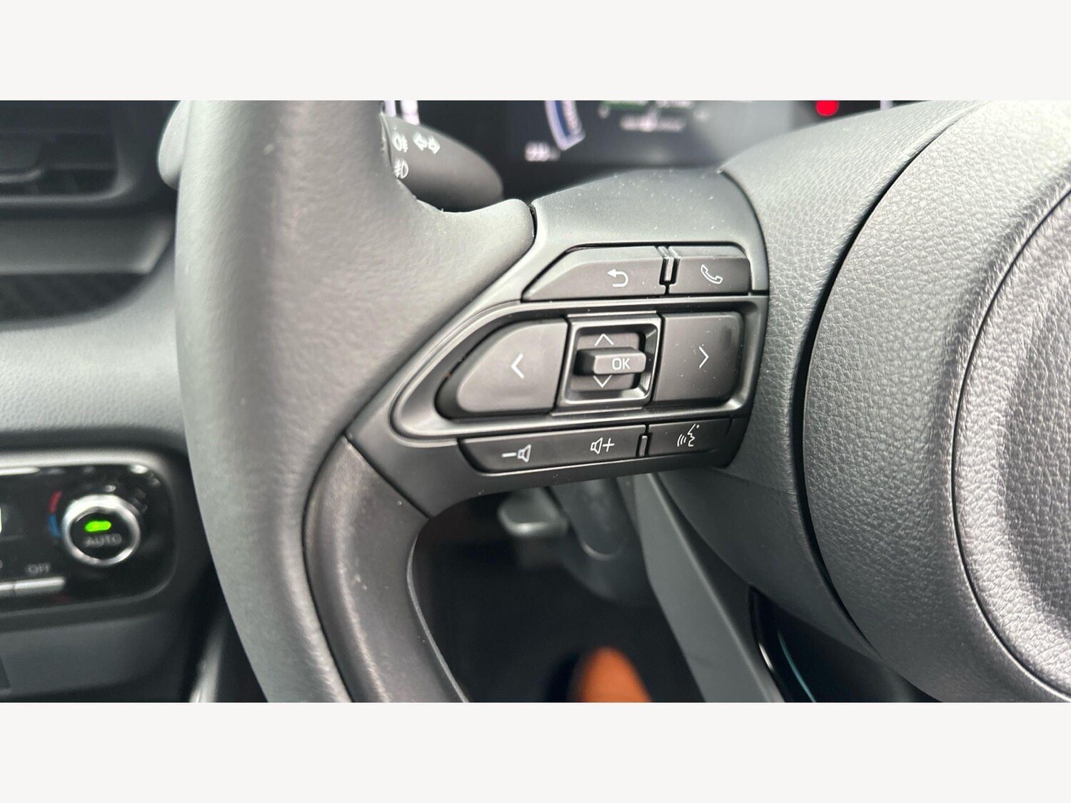 Used Toyota Yaris for sale - 77808566: Photo 25