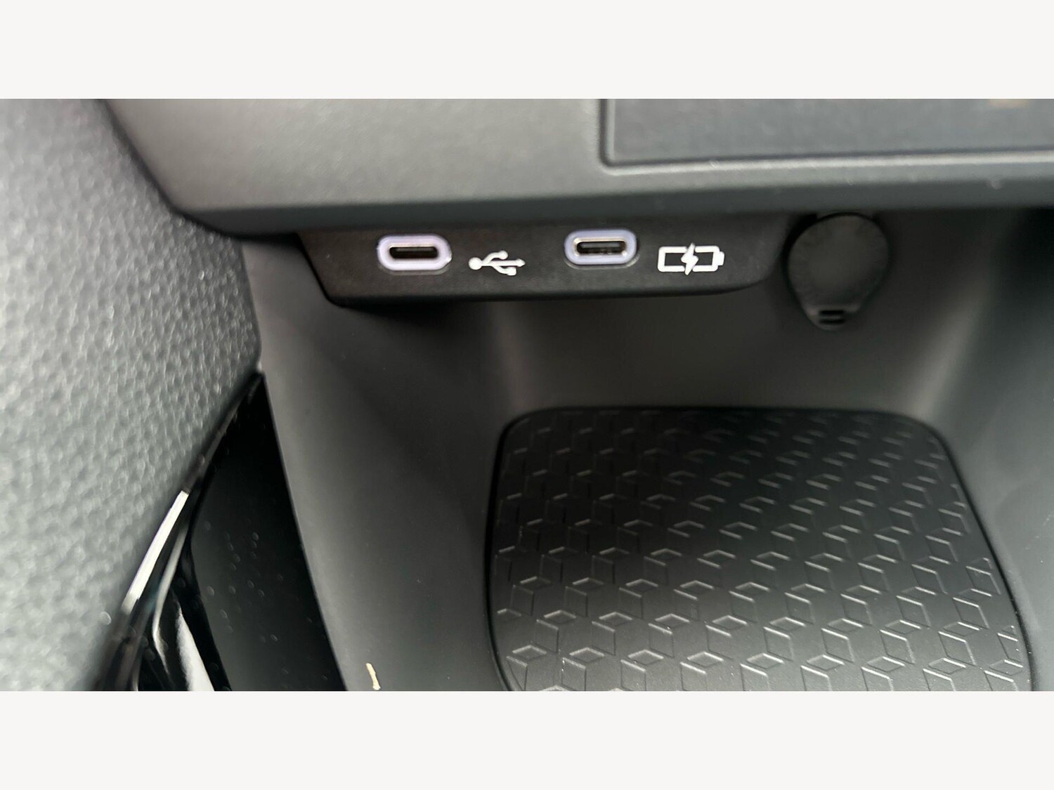 Used Toyota Yaris for sale - 77808566: Photo 30