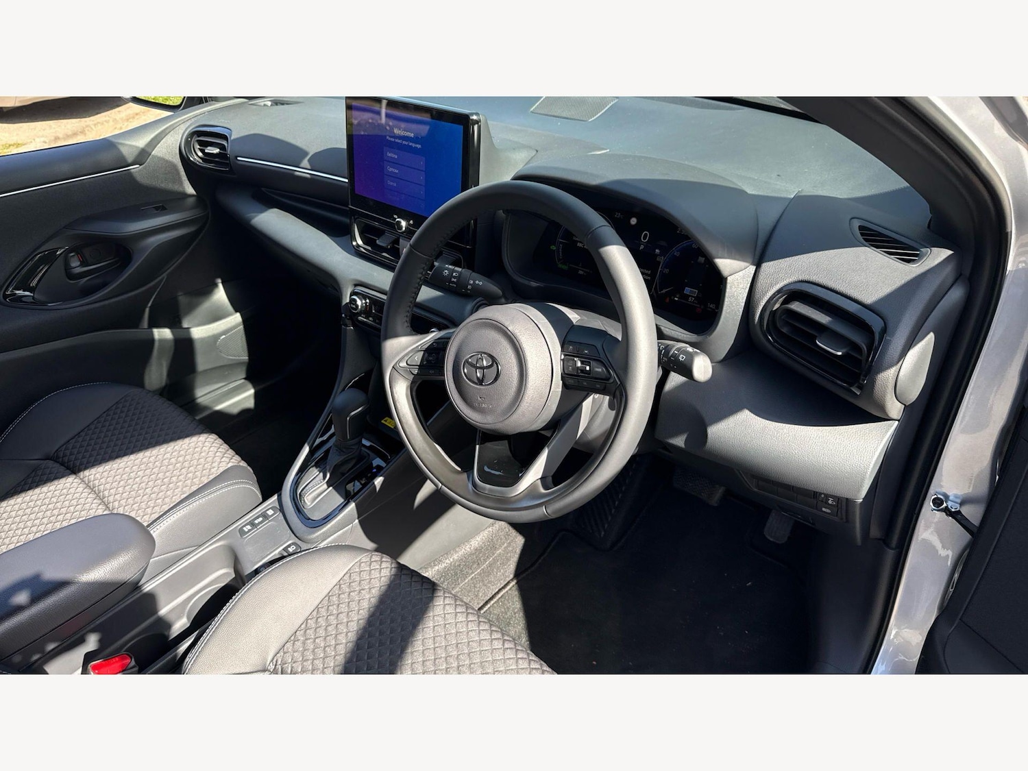 Used Toyota Yaris 2025 for sale - 78204788: Photo 14