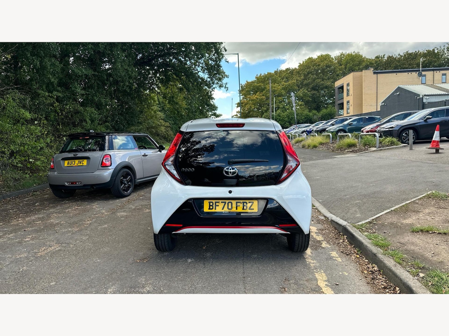 Vehicle 21