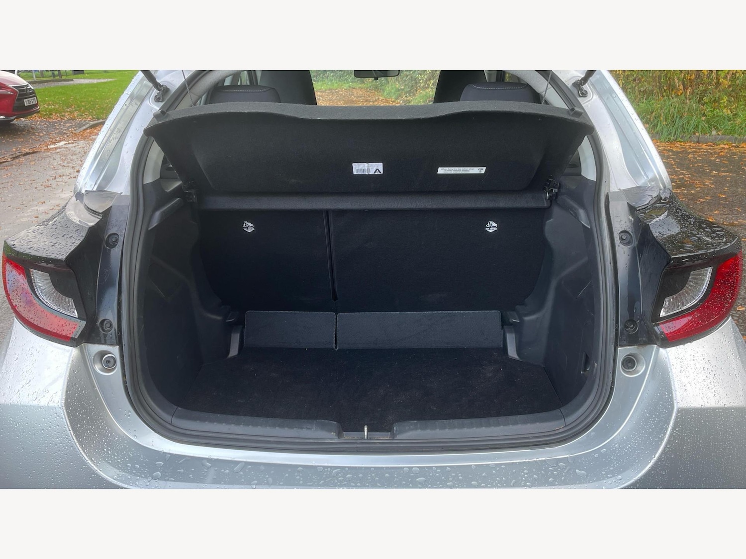 Used Toyota Yaris 2023 for sale - 76326842: Photo 16