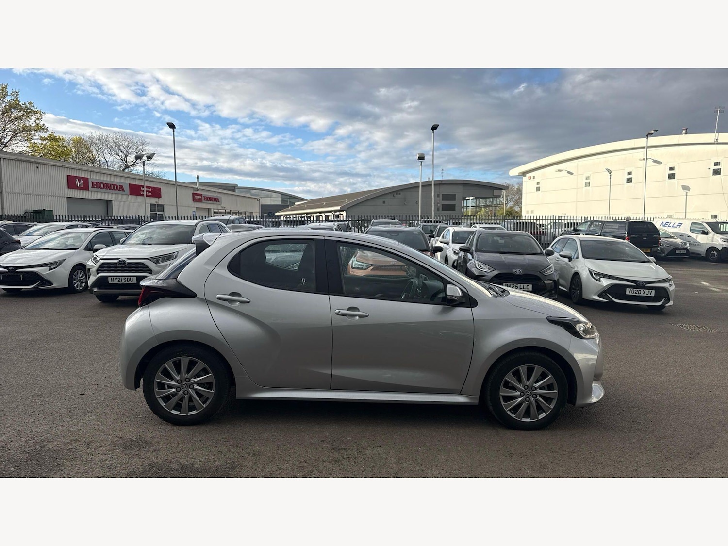 Used Toyota Yaris for sale - 78204961: Photo 18