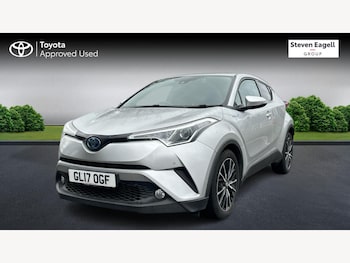 Used Toyota C-HR 2017 for sale - 77400900: Photo