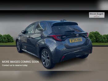 Used Toyota Yaris 2024 for sale - 77823584: Photo