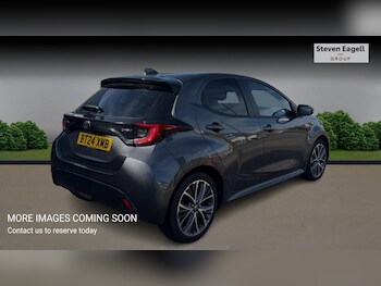 Used Toyota Yaris 2024 for sale - 77823584: Photo