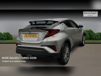 Used Toyota C-HR 2023 for sale - 78705292: Photo
