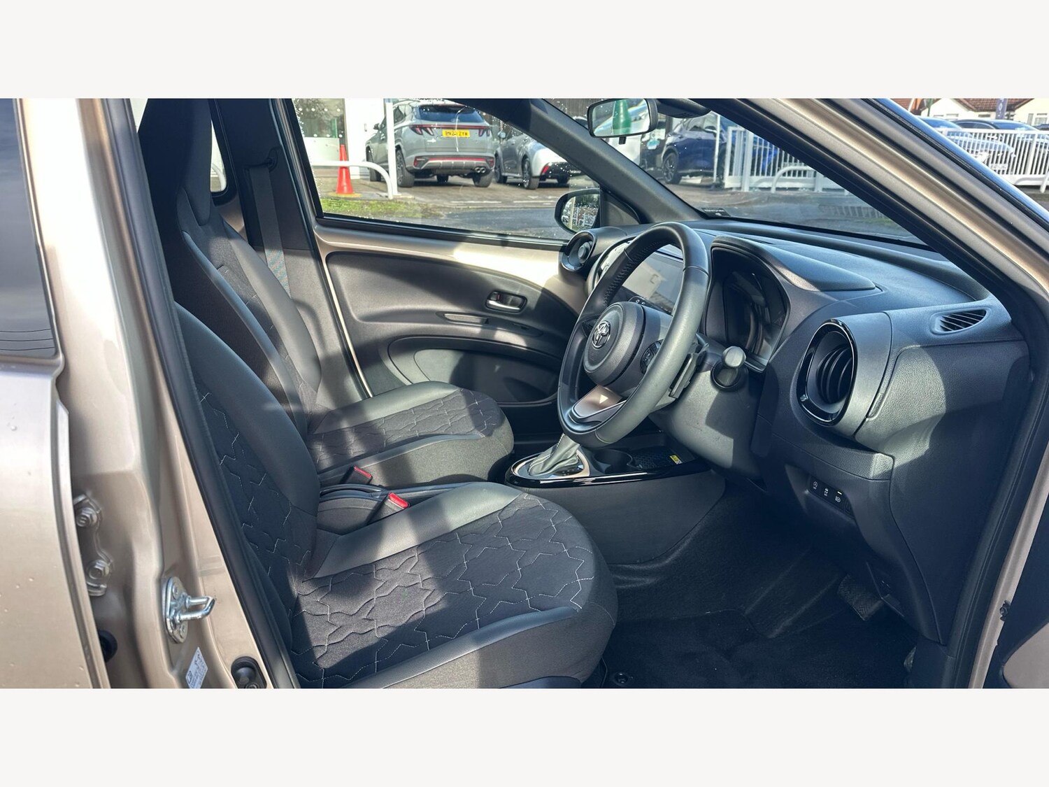 Used Toyota Aygo X 2024 for sale - 77400894: Photo 13