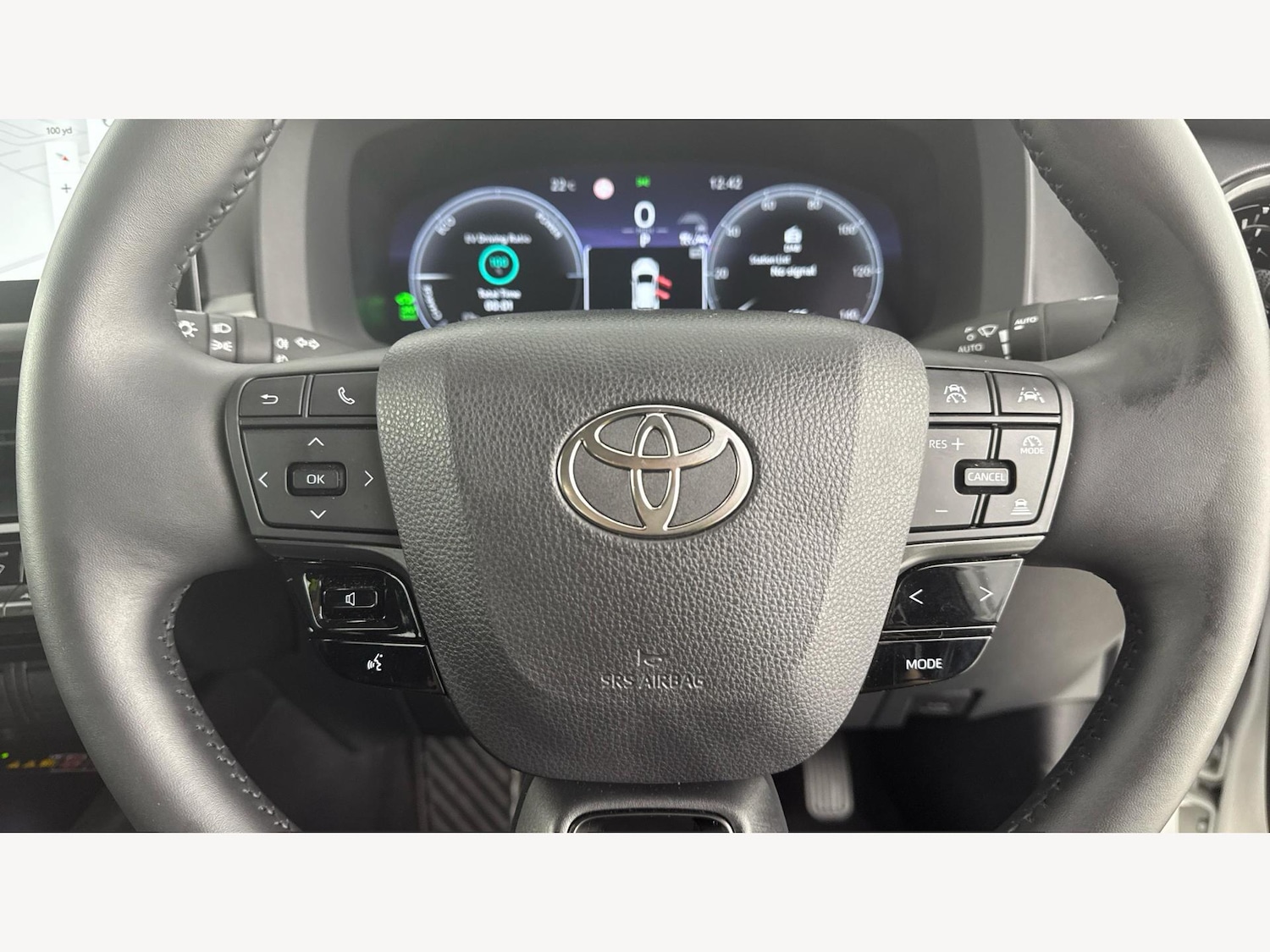 Used Toyota C-HR 2024 for sale - 76370830: Photo 10