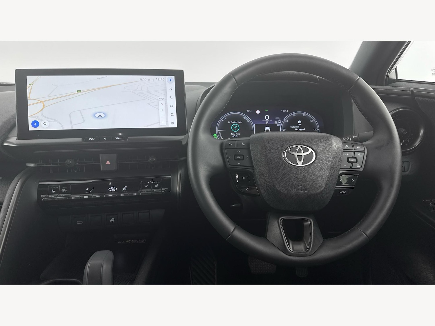 Used Toyota C-HR 2024 for sale - 76370830: Photo 8