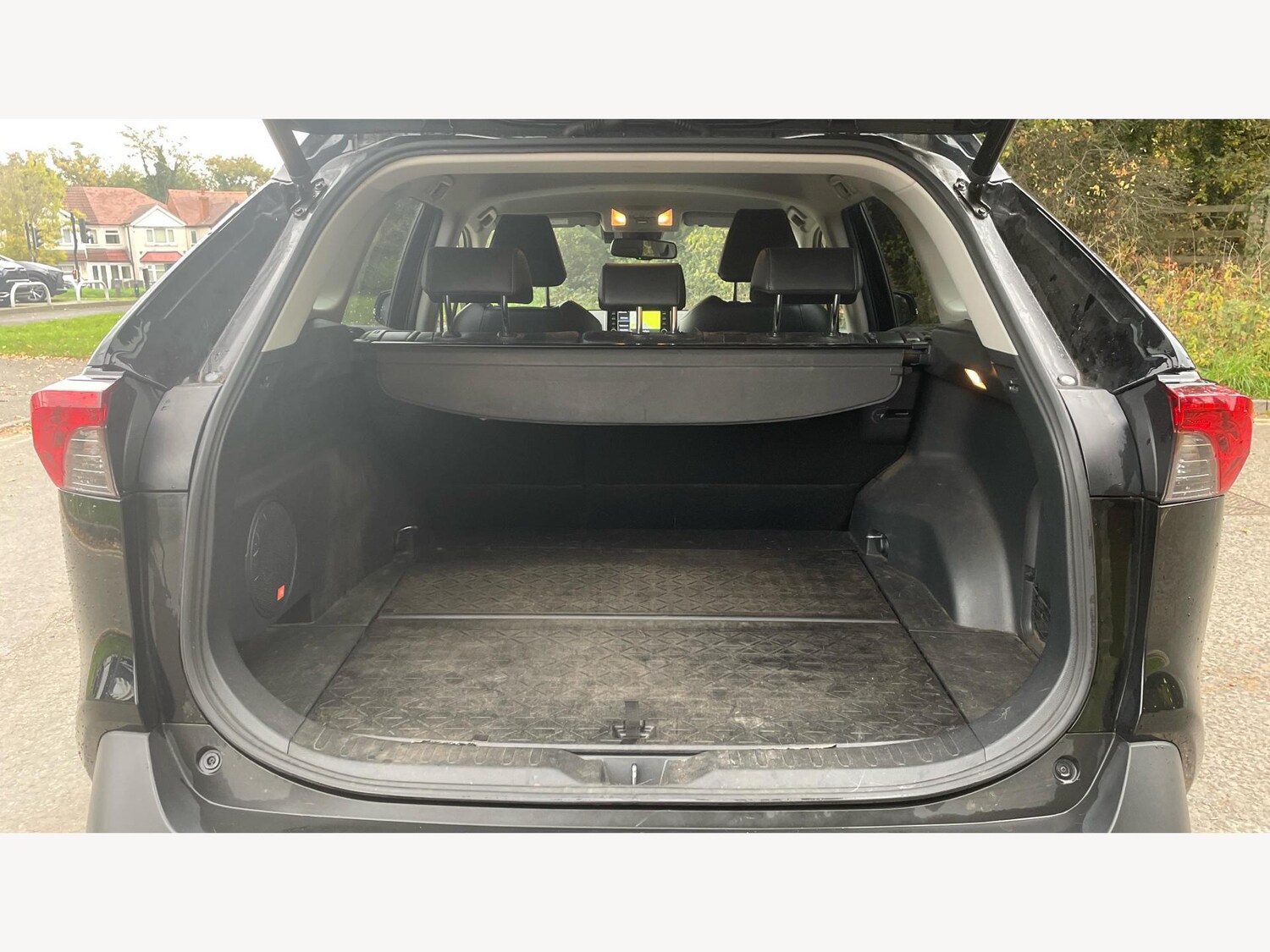 Used Toyota RAV4 2021 for sale - 76377751: Photo 16