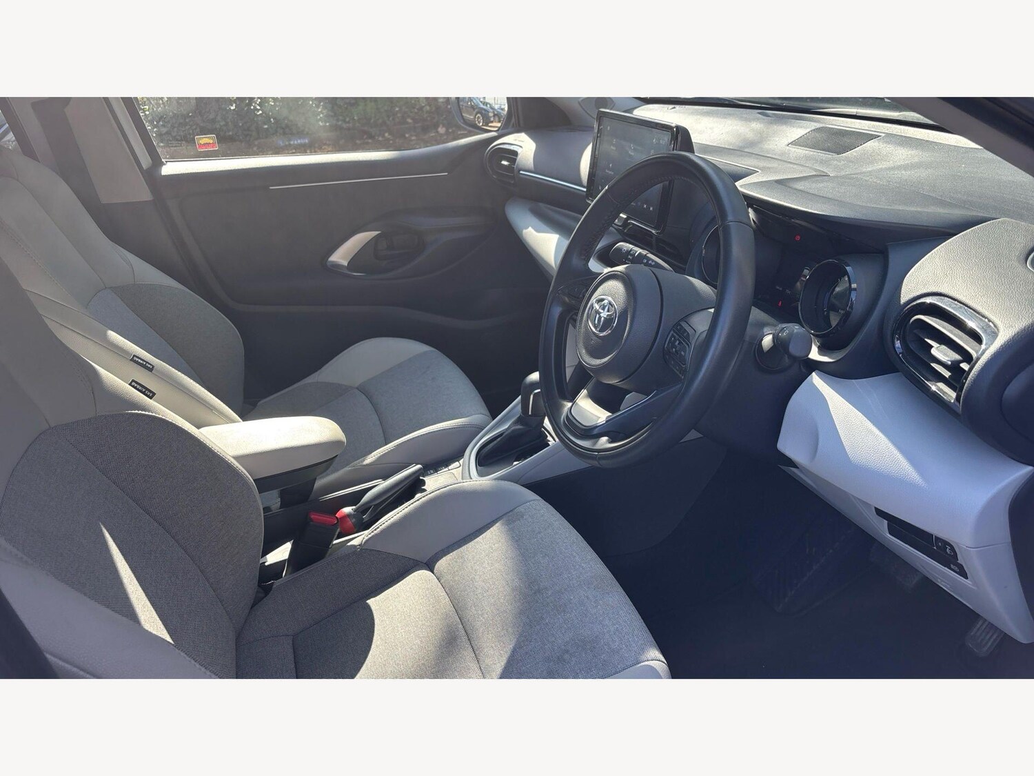 Used Toyota Yaris for sale - 77957180: Photo 13