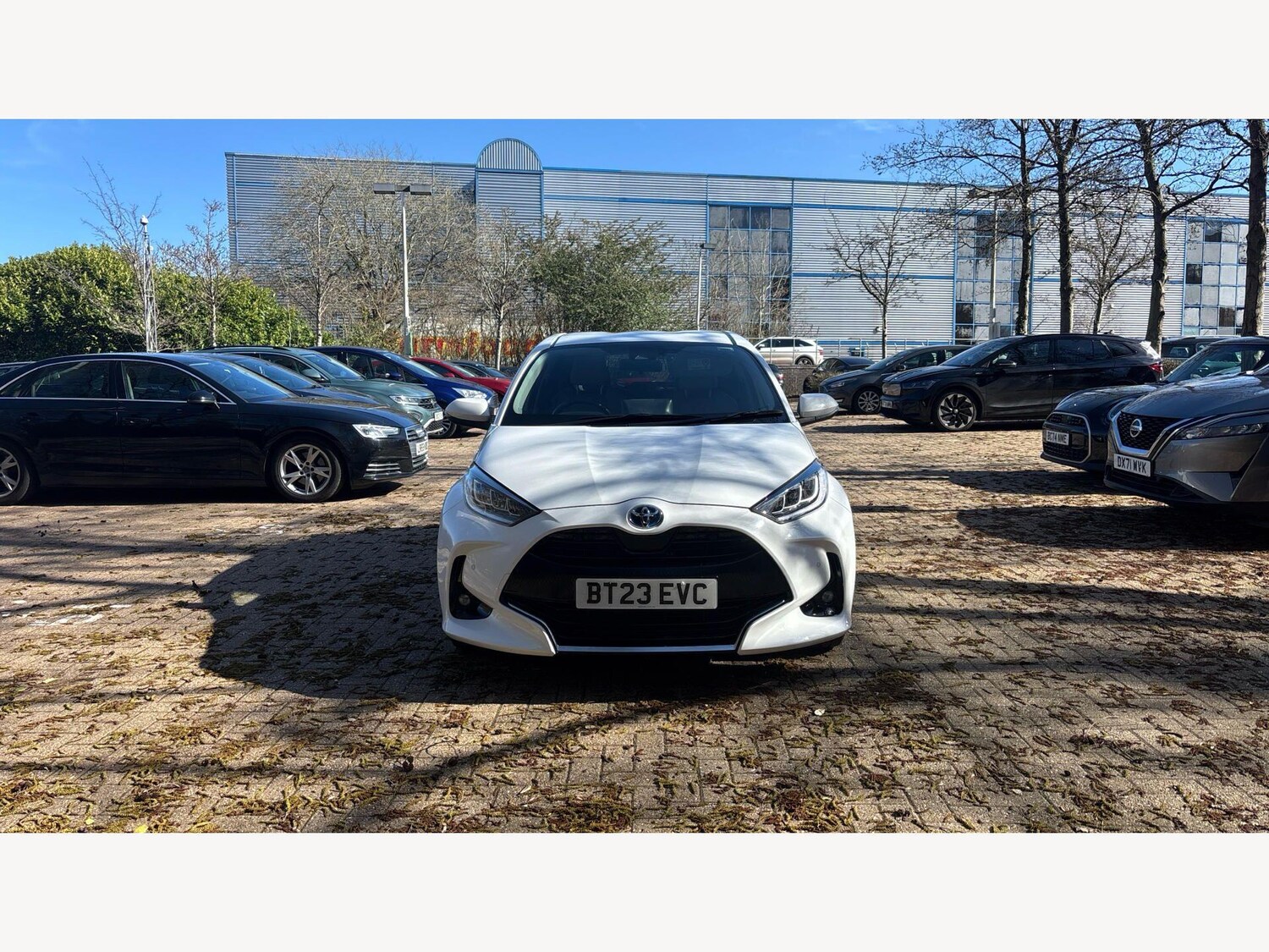 Used Toyota Yaris for sale - 77957180: Photo 17