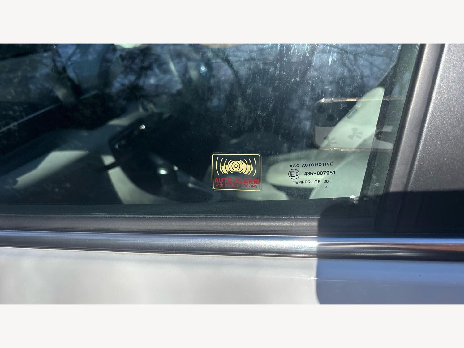 Used Toyota Yaris for sale - 77957180: Photo 25