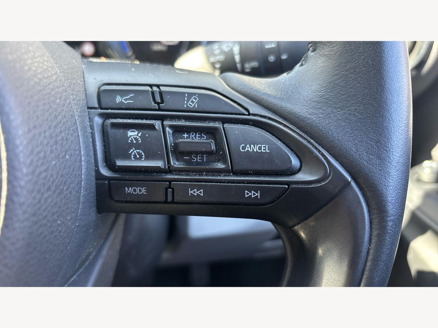 Used Toyota Yaris for sale - 77957180: Photo 31