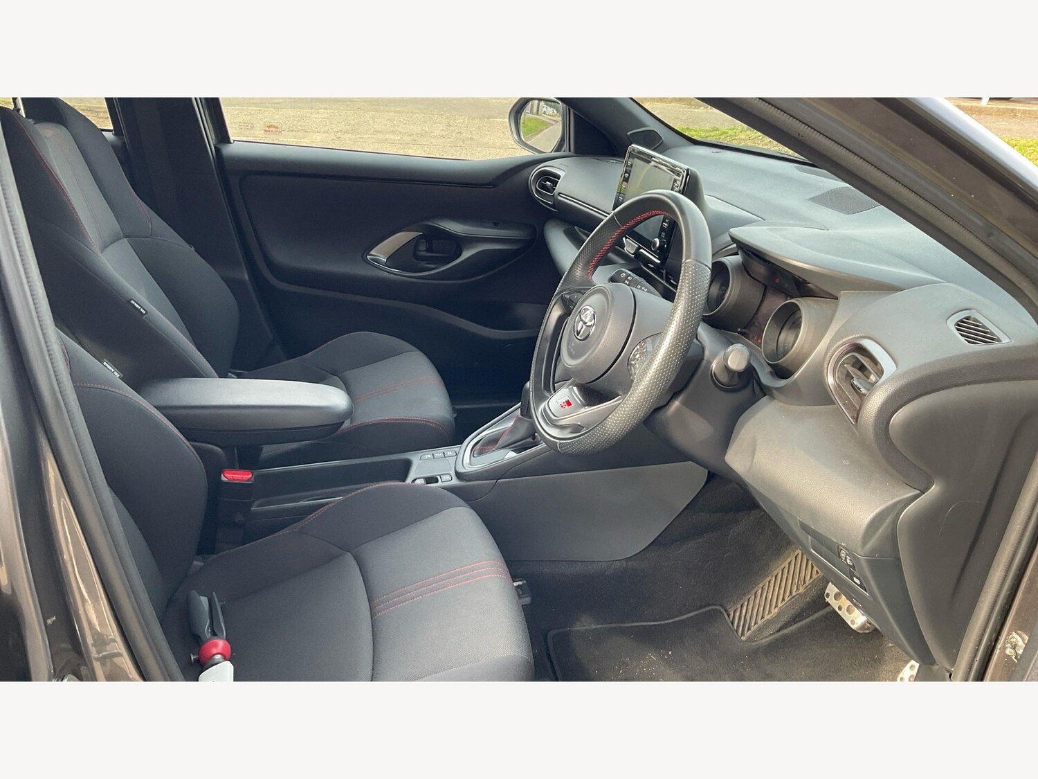 Used Toyota Yaris 2023 for sale - 78034394: Photo 13