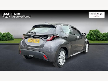 Used Toyota Yaris 2022 for sale - 75646925: Photo