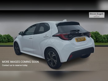 Used Toyota Yaris 2024 for sale - 75647110: Photo