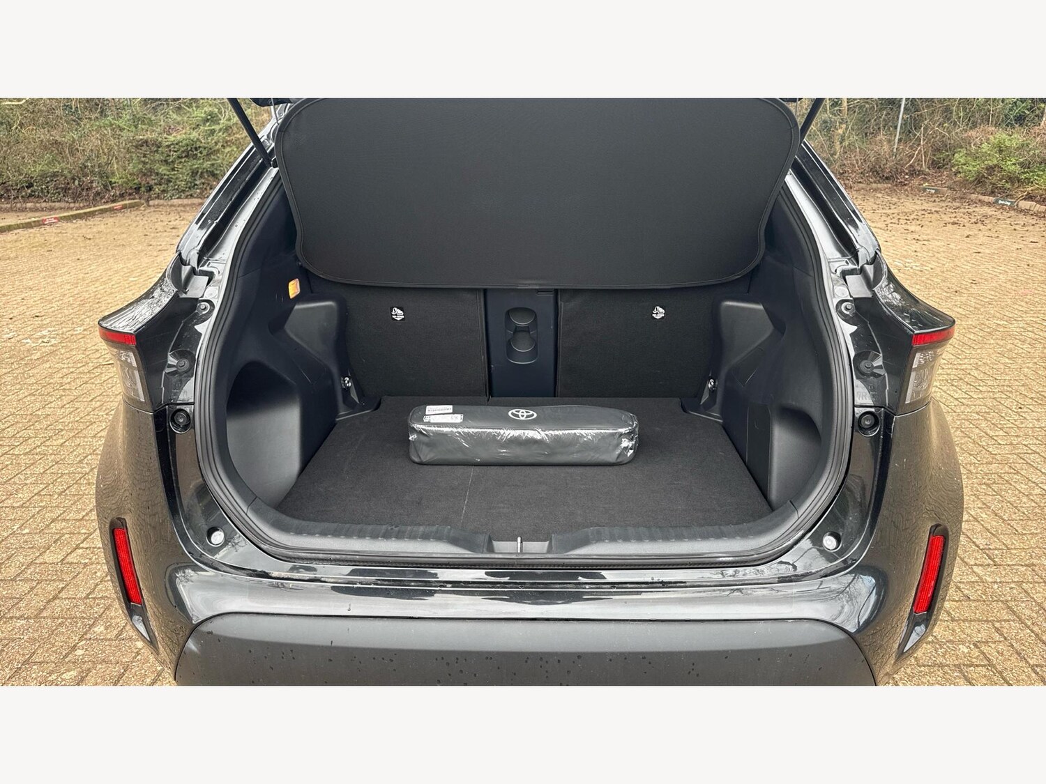 Used Toyota Yaris Cross 2025 for sale - 77400459: Photo 16