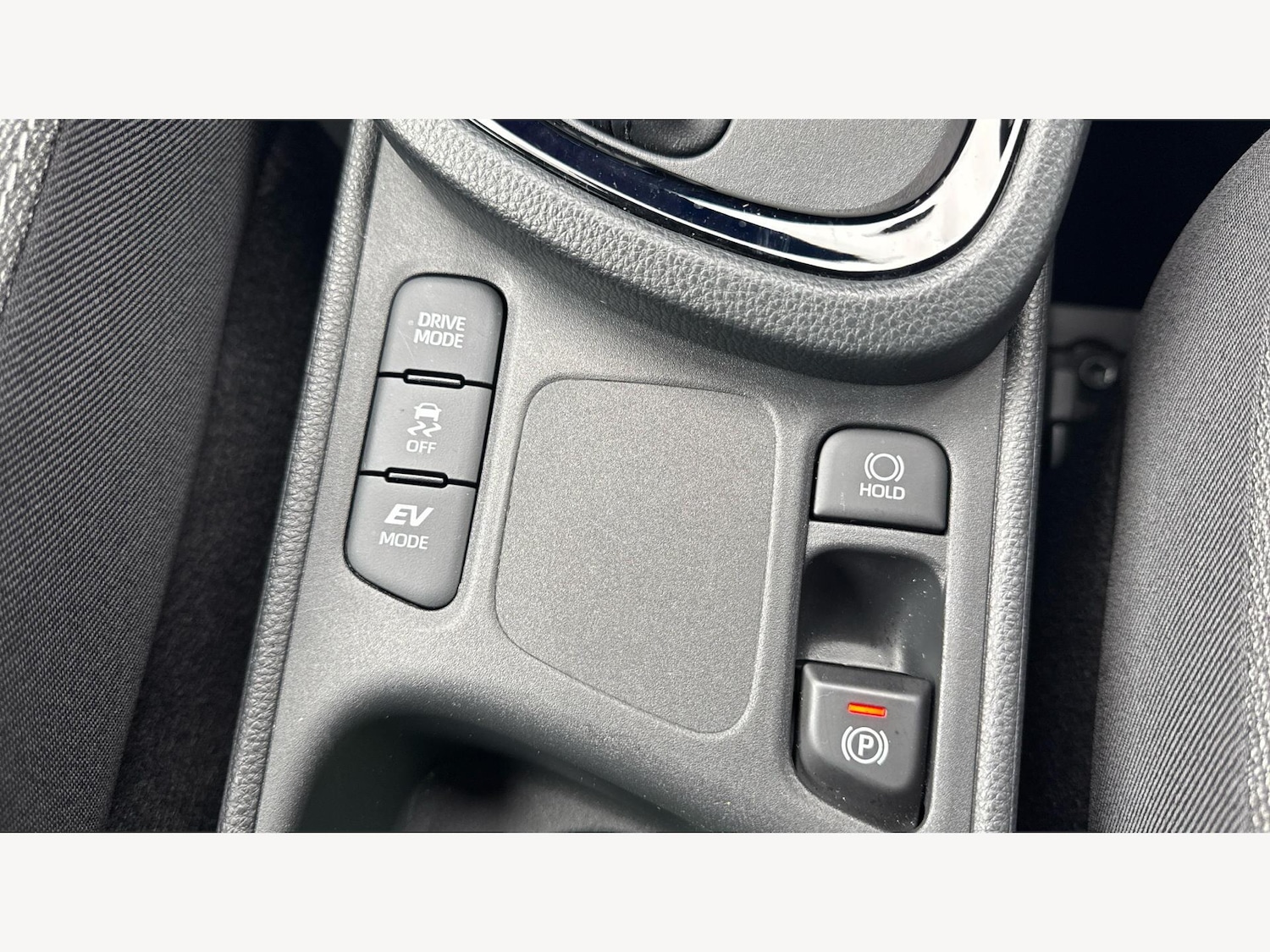 Used Toyota Yaris Cross 2025 for sale - 77400459: Photo 23