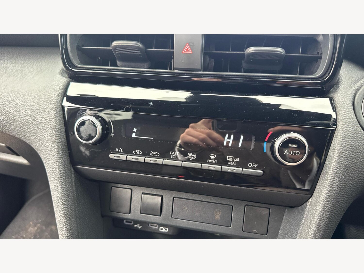 Used Toyota Yaris Cross 2025 for sale - 77400459: Photo 27