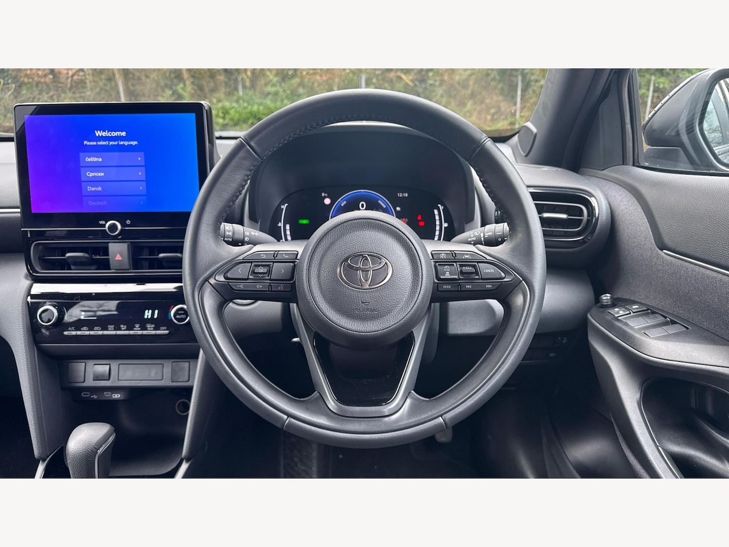 Used Toyota Yaris Cross 2025 for sale - 77400459: Photo 8